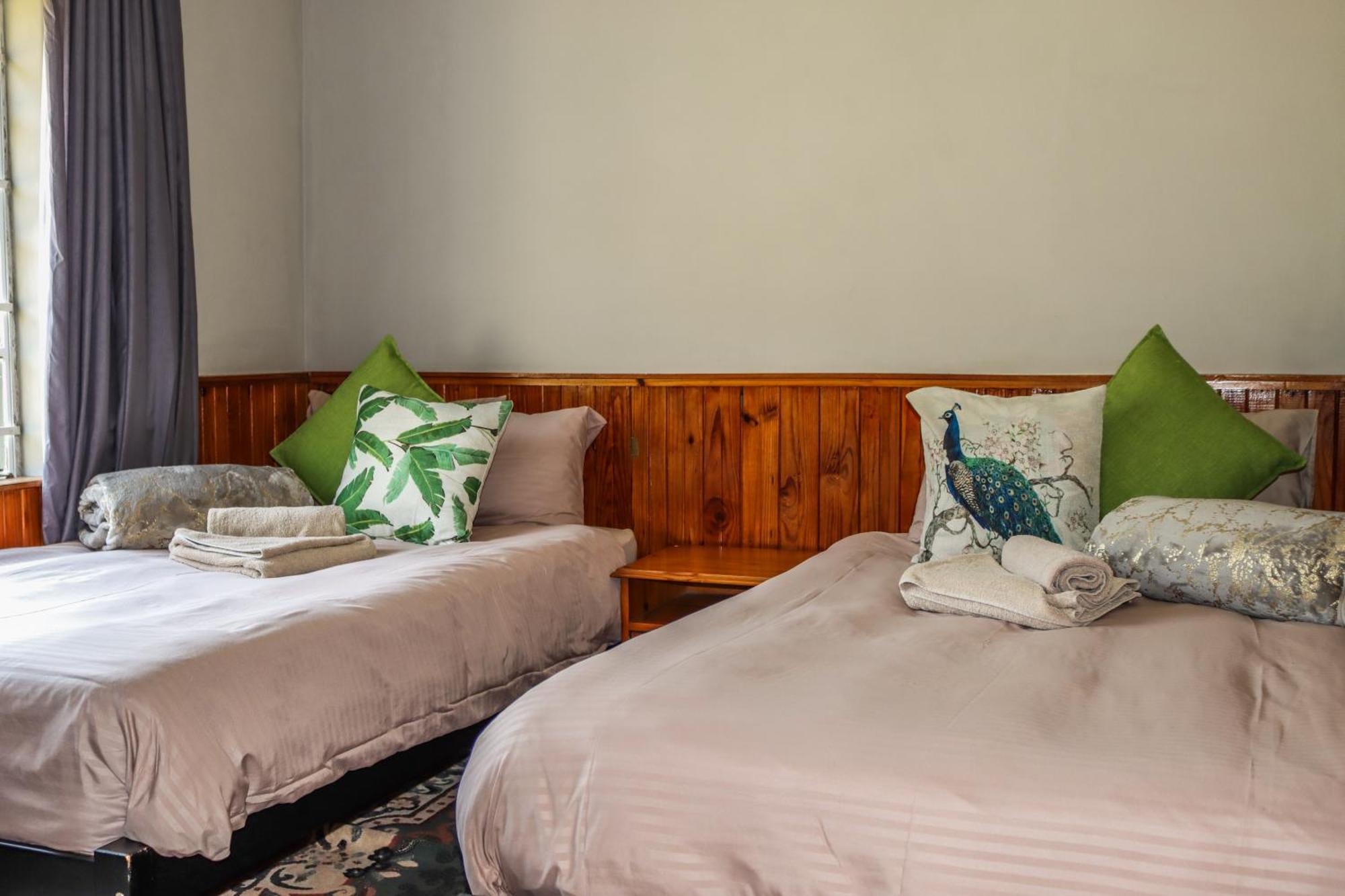 Panorama Chalets & Rest Camp Граскоп Экстерьер фото